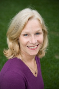 Lynda Thayer, Energy Healer, Akashic Records Reading, Oracle Card Reading, Spiritual Perspective Coach, natick, ma, instructor