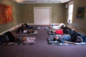 roots & wings comfortable yoga and event classrooms